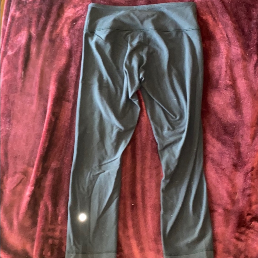 Lulu lemon cropped reversible leggings